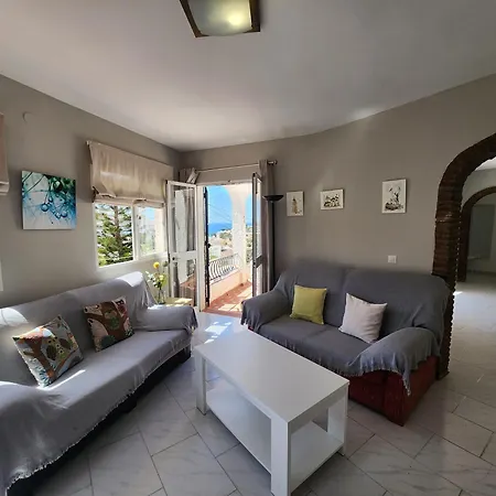 Almendros Nerja