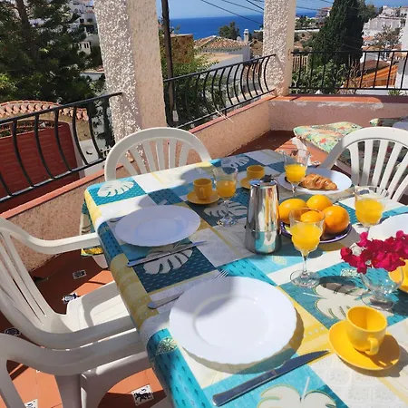 Apartment Almendros *