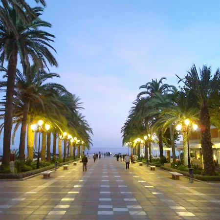 Almendros Apartment